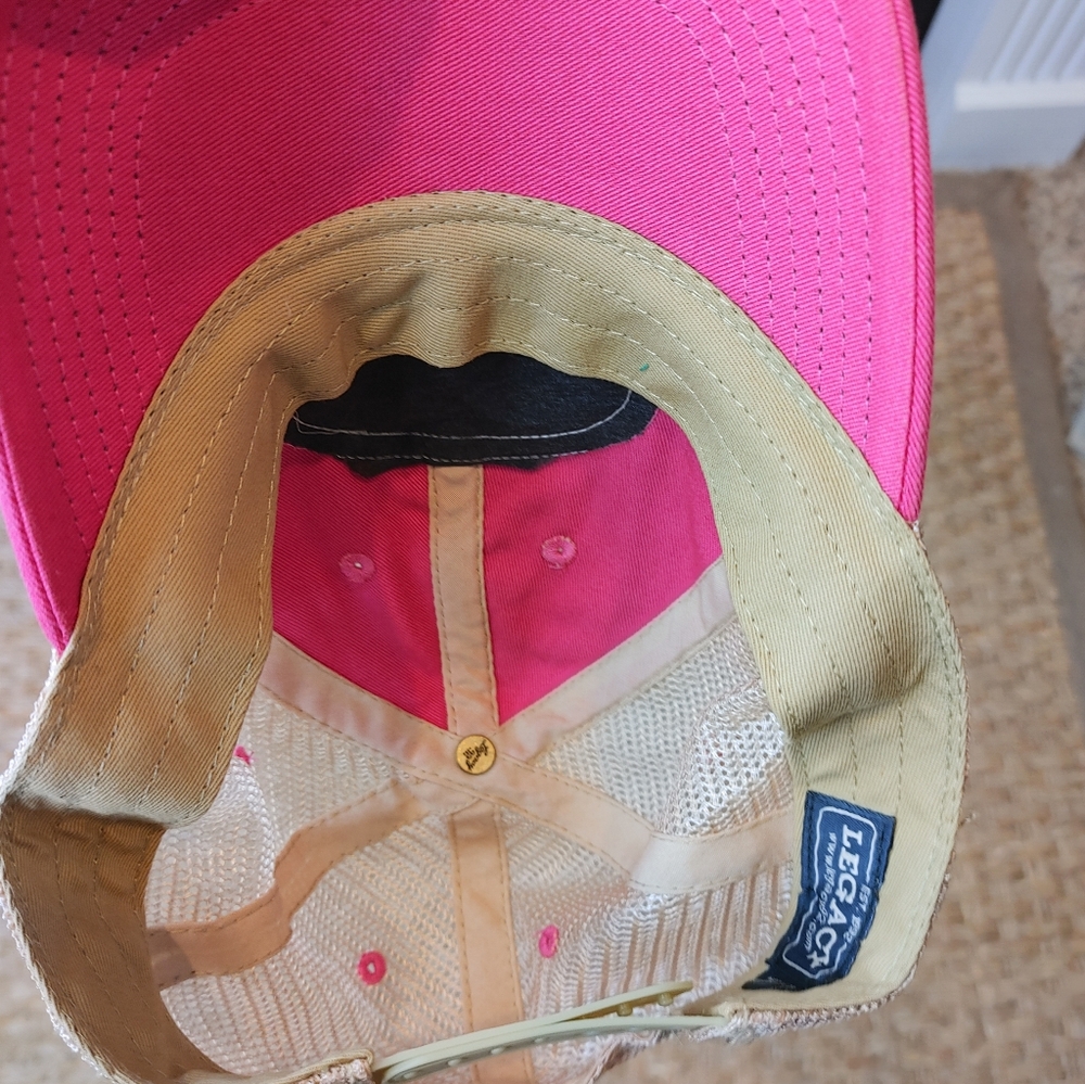 LEGACY FLAMINGO DIVERS TURKS & CAICOS ISLANDS TRUCKER HAT, HOT PINK - Picture 6 of 7